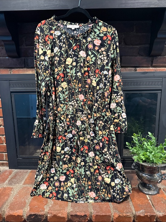 LOFT Dresses & Skirts - LOFT Floral Button Dress